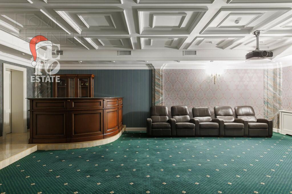 2-этажный коттедж 1 556 м² с отделкой