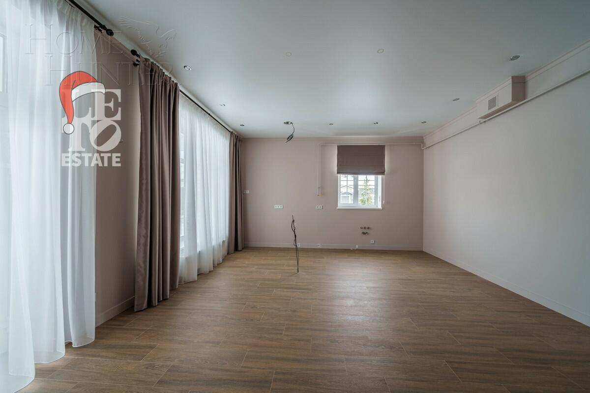 2-этажный коттедж 287.1 м² с отделкой