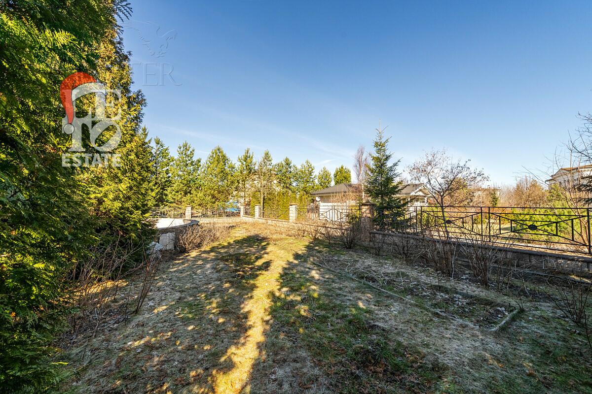 2-этажный коттедж 800 м² с отделкой