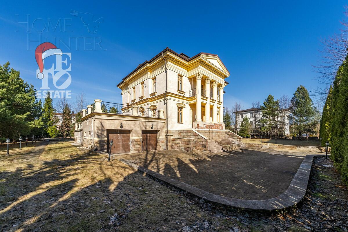 2-этажный коттедж 800 м² с отделкой