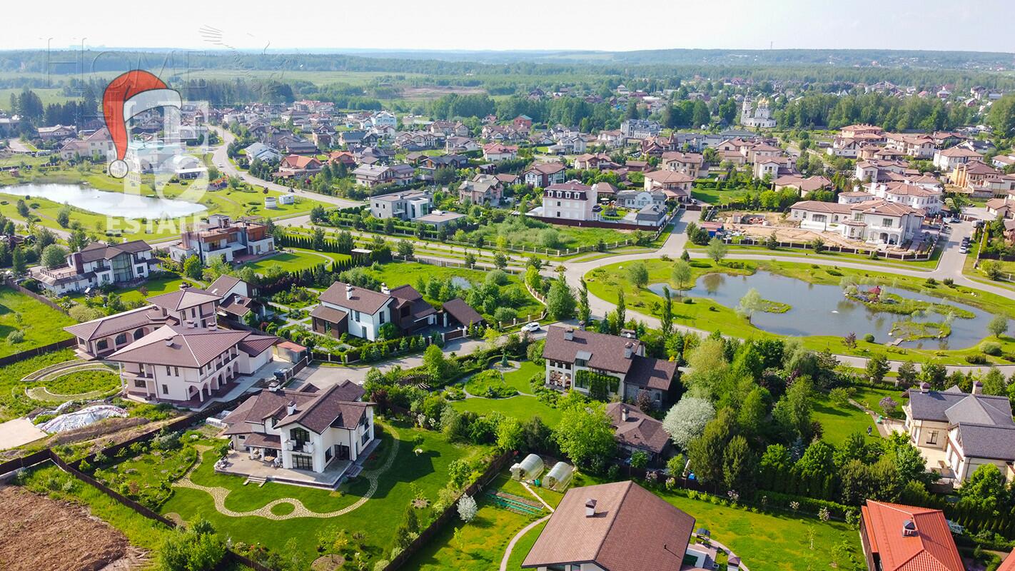 2-этажный коттедж 284.9 м² с отделкой