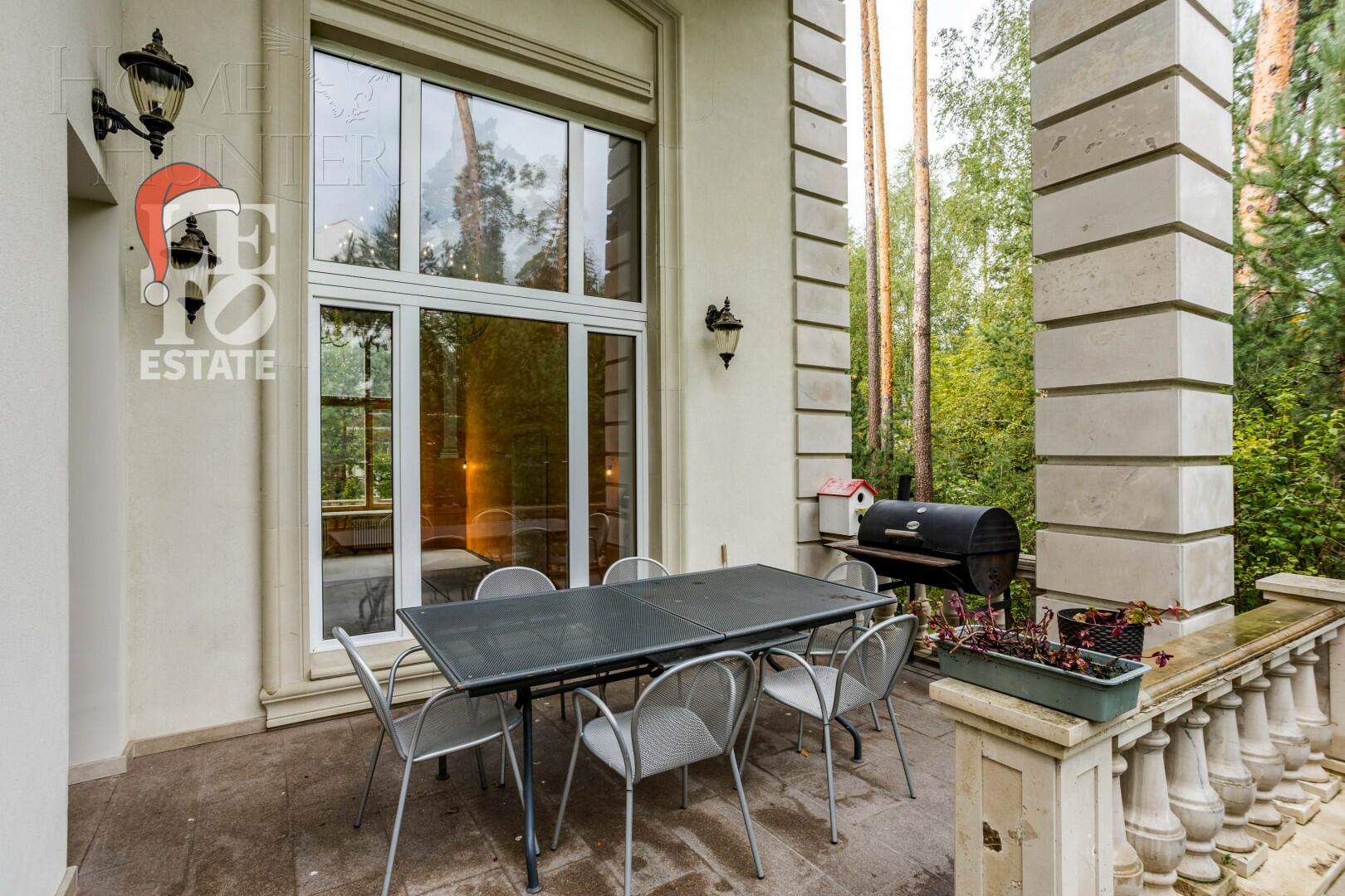 2-этажный коттедж 800 м² с отделкой