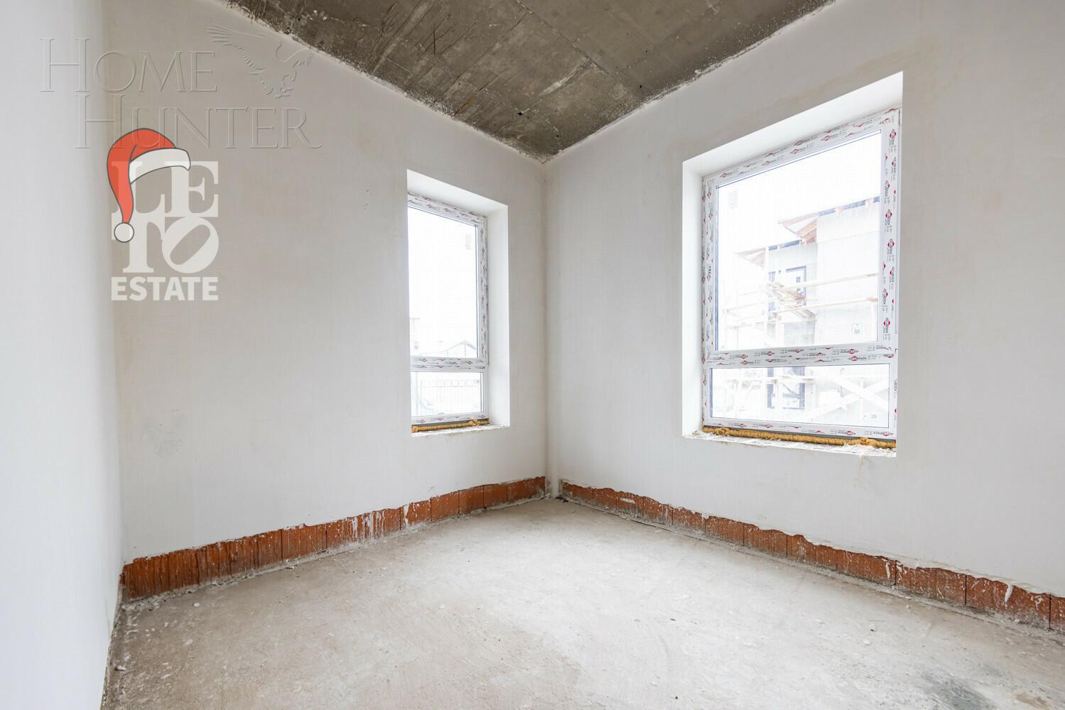 2-этажный коттедж 240 м² без отделки