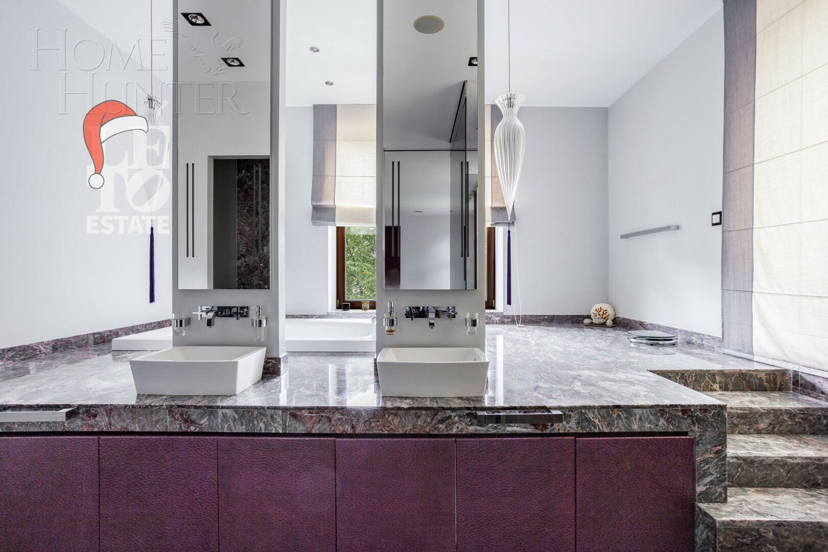 2-этажный коттедж 1 438 м² с отделкой