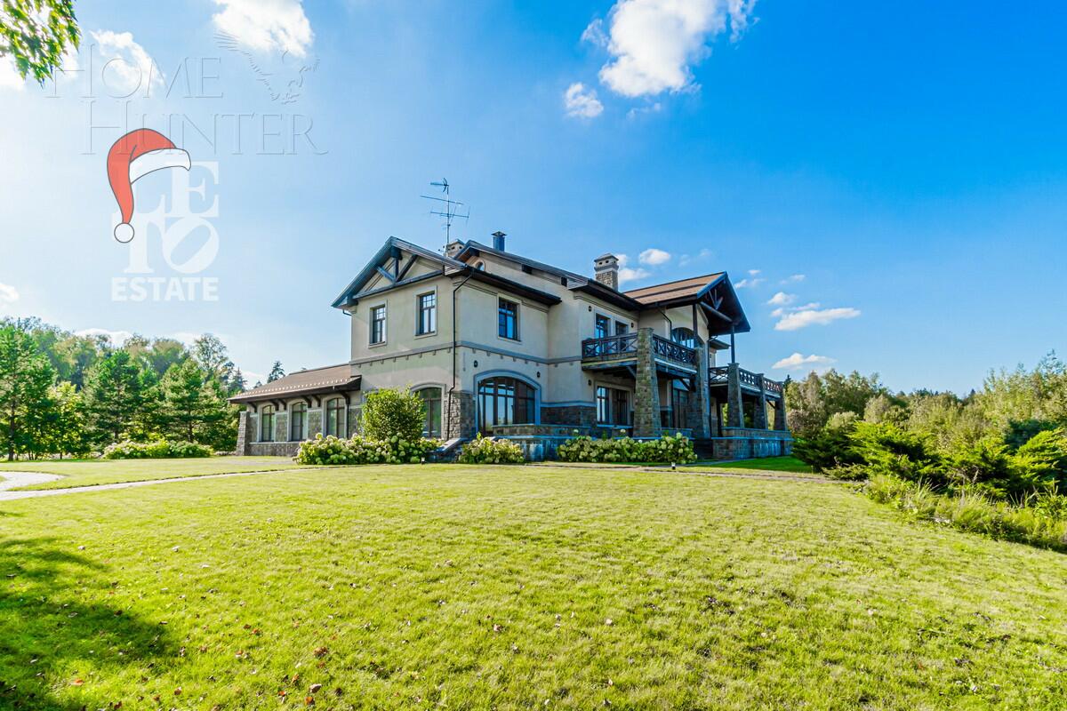 2-этажный коттедж 1 272.6 м² без отделки