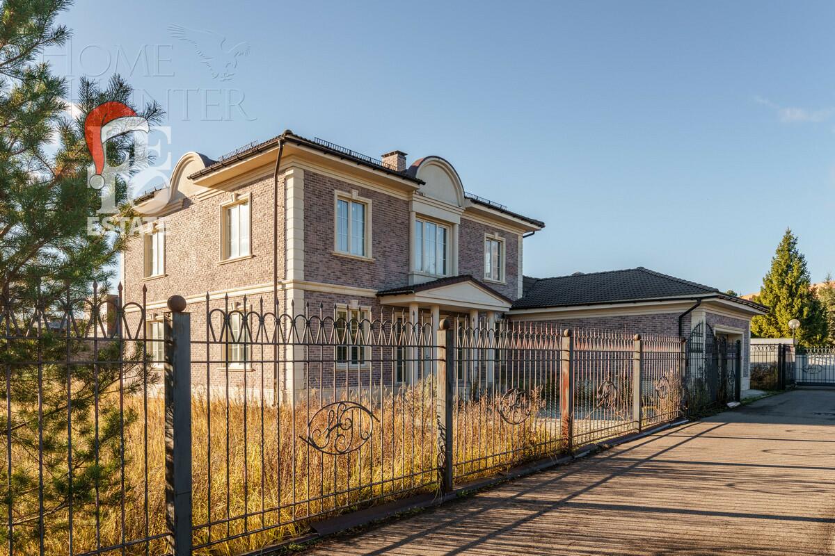 2-этажный коттедж 460 м² без отделки