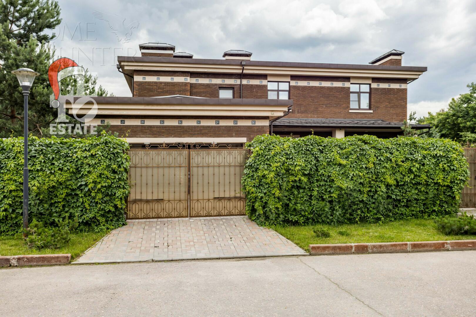 2-этажный коттедж 550 м² с отделкой