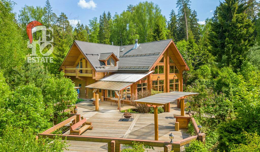 2-этажный коттедж 400 м² с отделкой