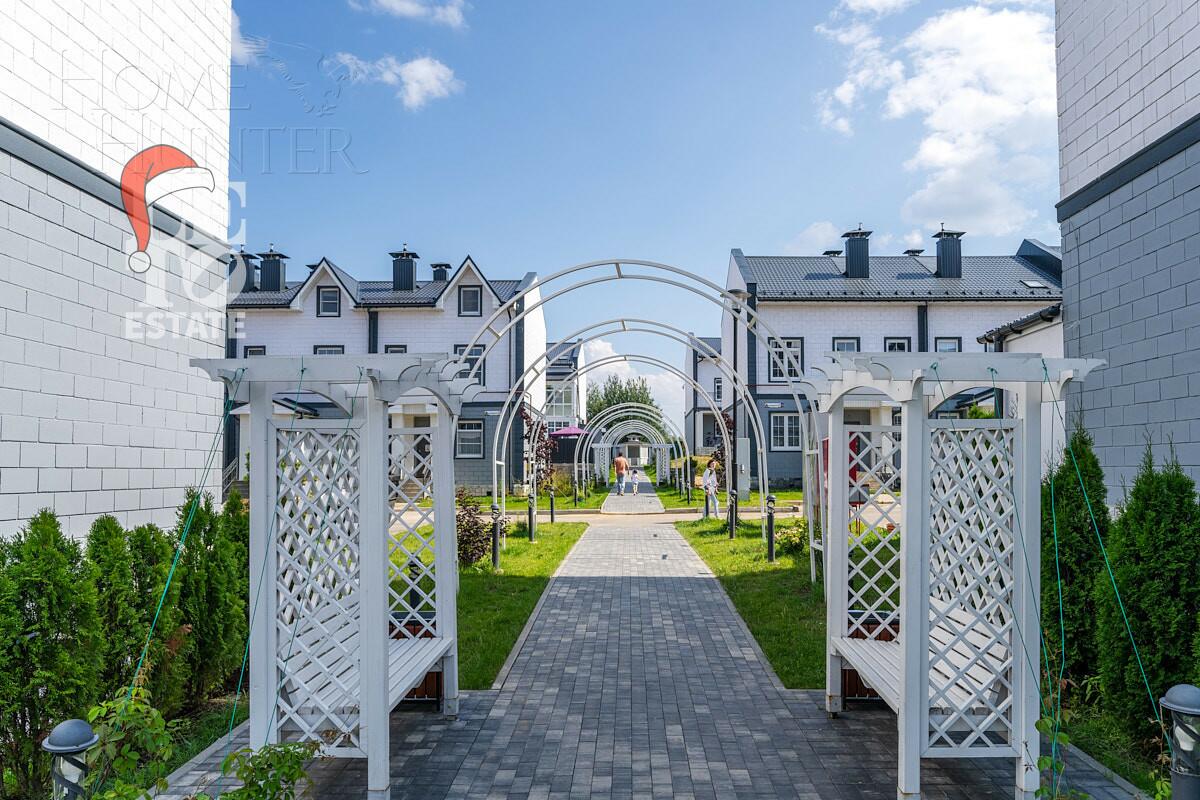 2-этажный коттедж 287.1 м² с отделкой