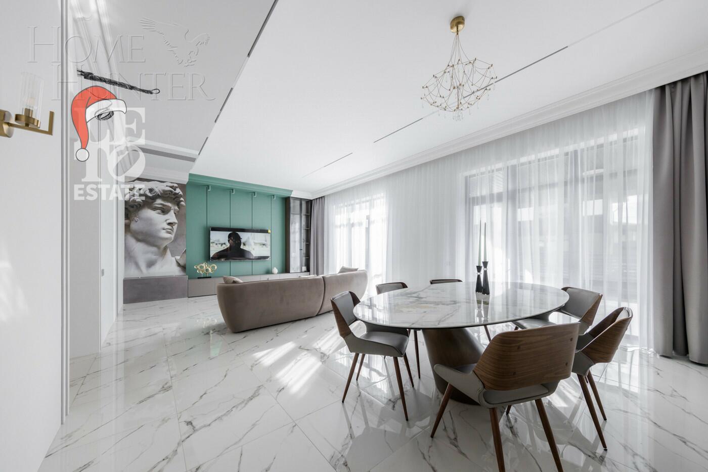 2-этажный коттедж 238.4 м² с отделкой