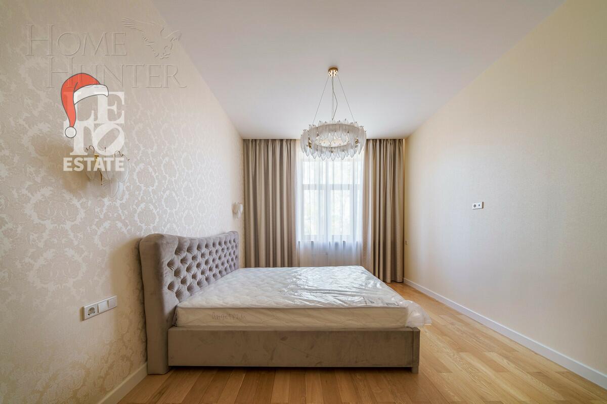 4-КОМН. КВАРТИРА С ОТДЕЛКОЙ 197.3 М² НА 4 ЭТАЖЕ