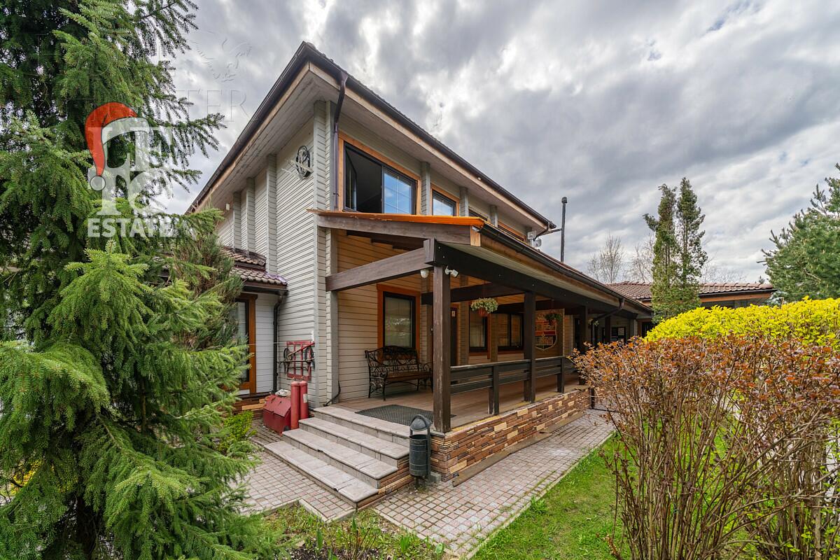 2-этажный коттедж 340 м² с отделкой