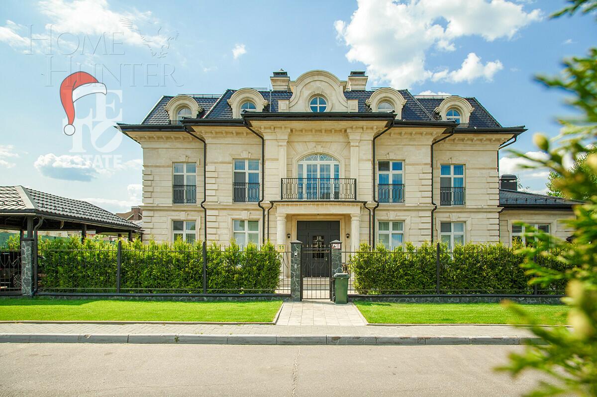 2-этажный коттедж 1 200 м² с отделкой