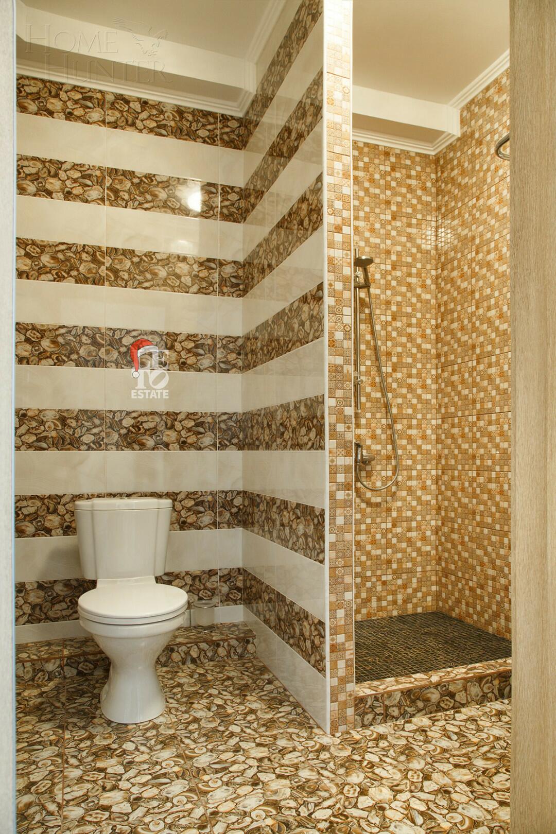 3-этажный таунхаус 264.6 м² с отделкой