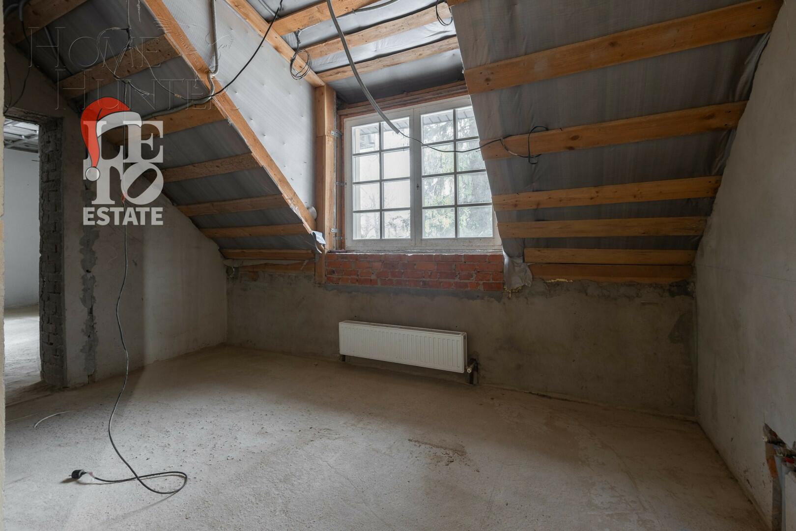 3-этажный коттедж 950 м² без отделки