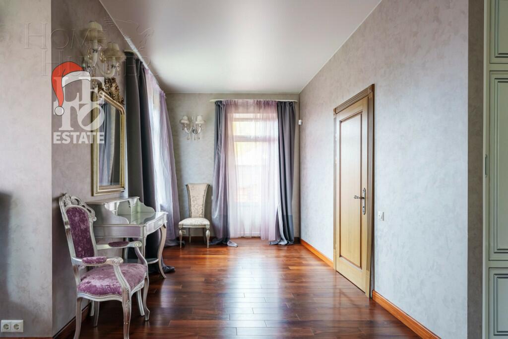 2-этажный коттедж 440.2 м² с отделкой