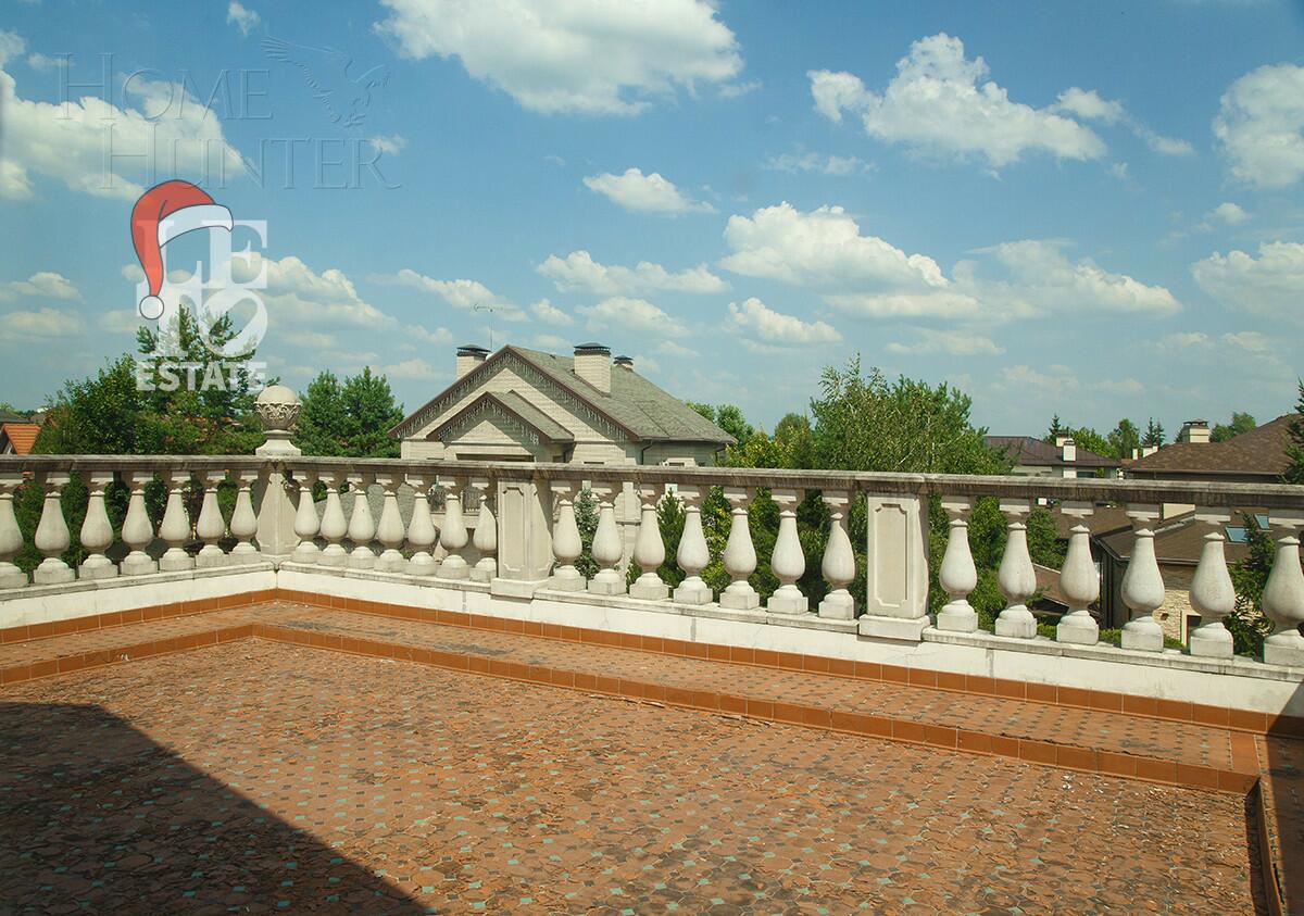 2-этажный коттедж 1 569 м² без отделки