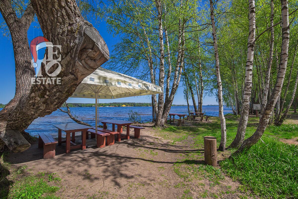 2-этажный коттедж 650 м² без отделки