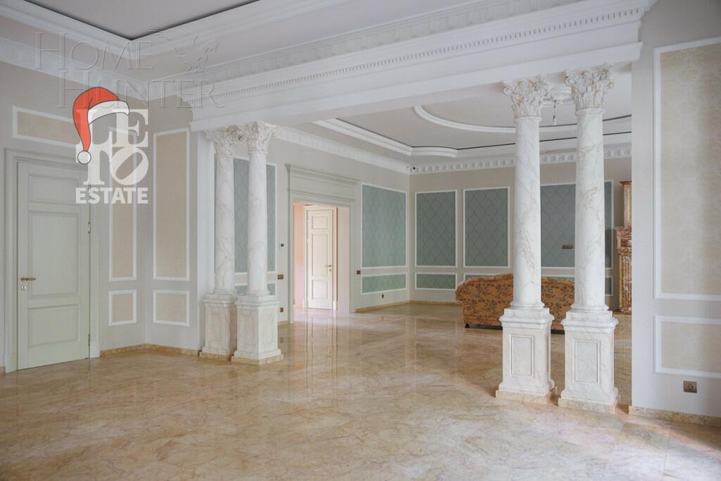 2-этажный коттедж 1 556 м² с отделкой