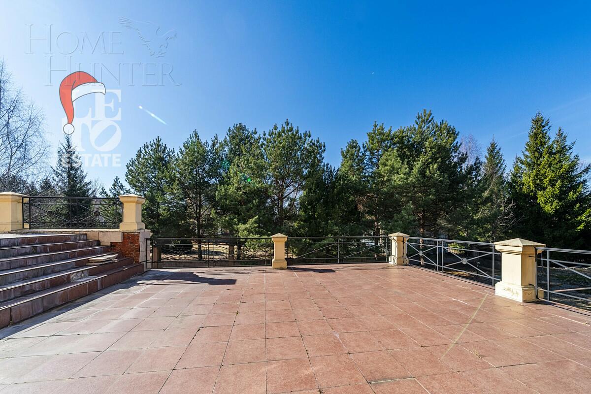 2-этажный коттедж 800 м² с отделкой