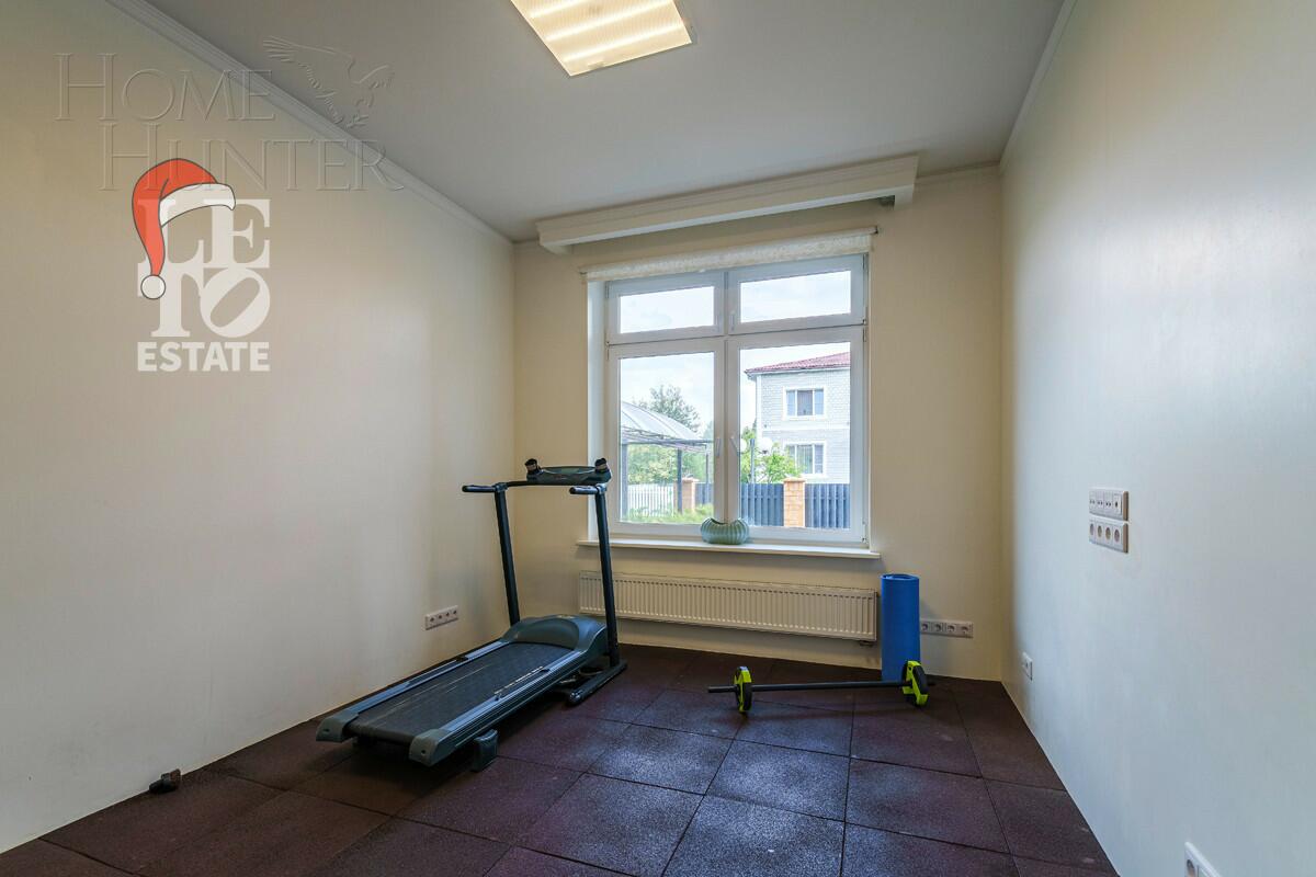 3-этажный коттедж 500 м² с отделкой