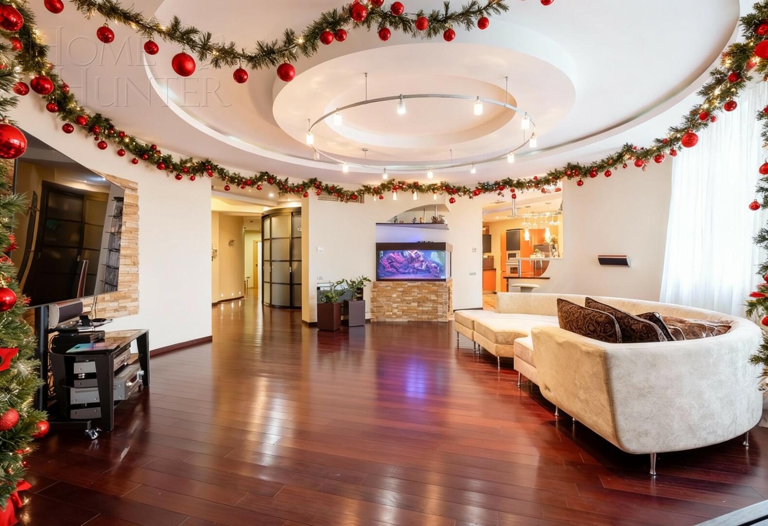 4-КОМН. КВАРТИРА С ОТДЕЛКОЙ 200 М² НА 18 ЭТАЖЕ