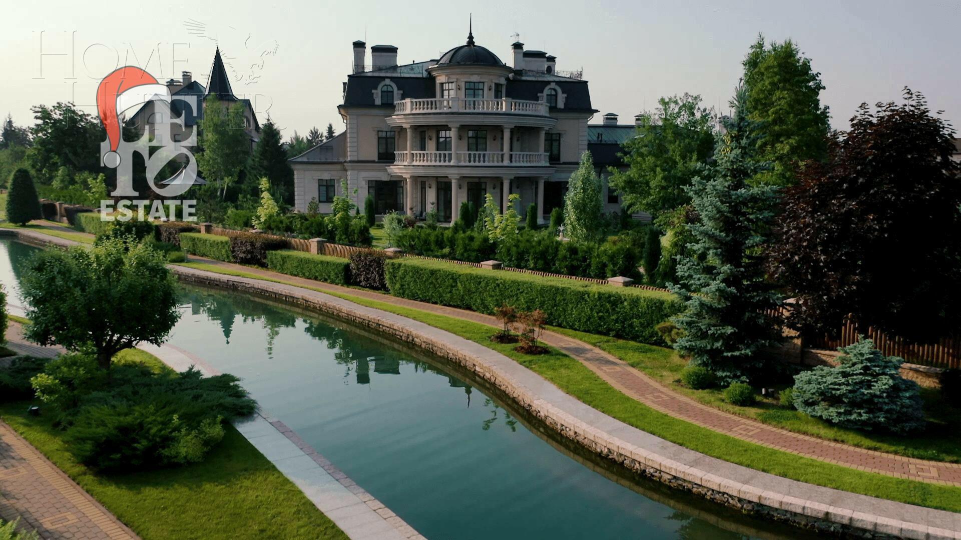 2-этажный коттедж 307 м² без отделки