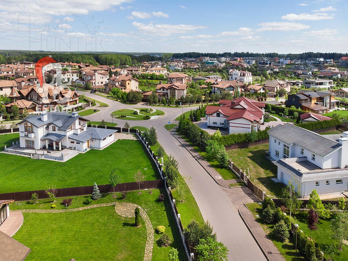 2-этажный коттедж 1 150 м² без отделки