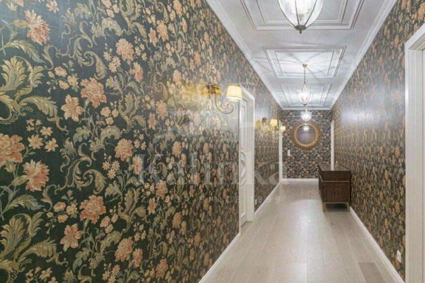 2-этажный коттедж 688 м² с отделкой