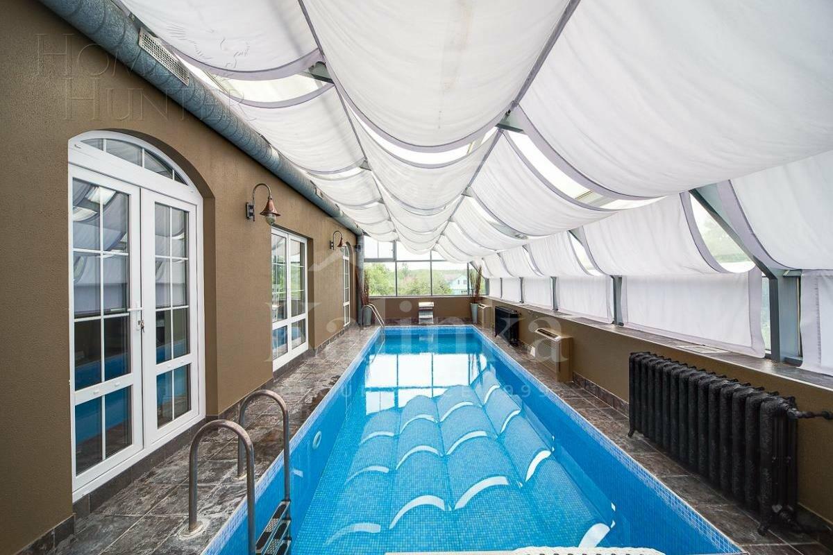 2-этажный коттедж 1 400 м² с отделкой