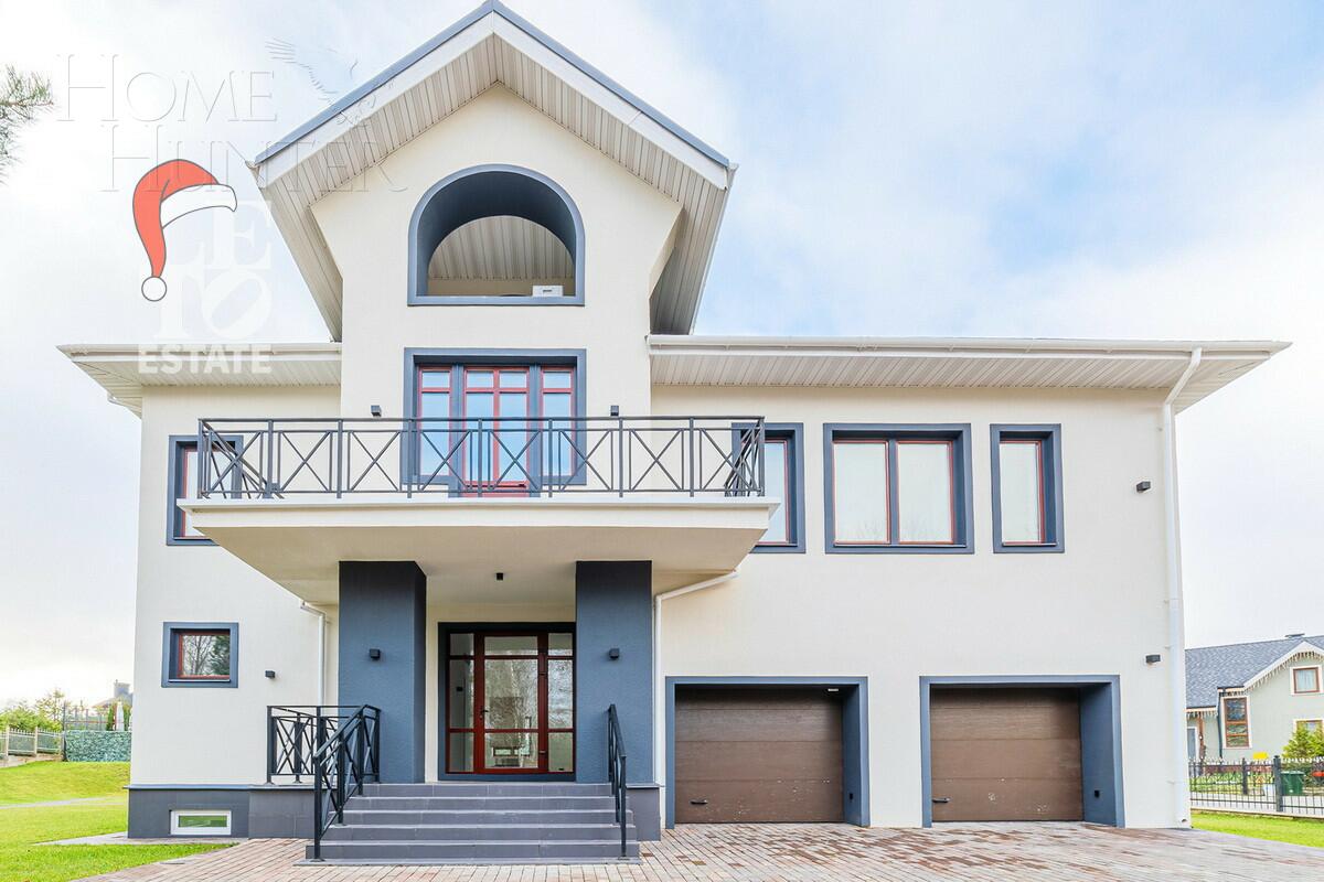 2-этажный коттедж 693 м² с отделкой