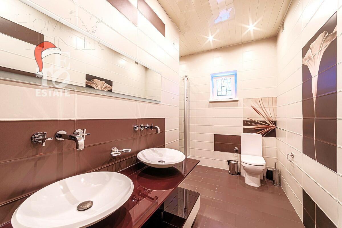 3-этажный коттедж 742 м² с отделкой