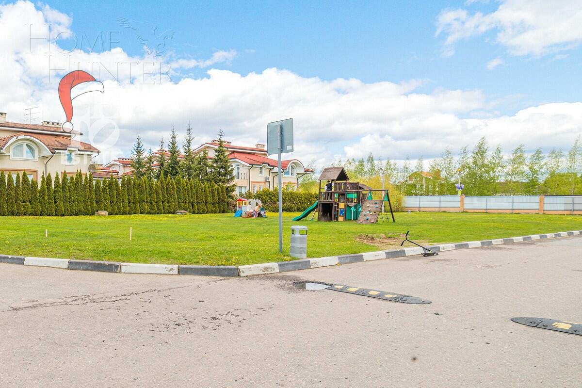 2-этажный таунхаус 330 м² без отделки