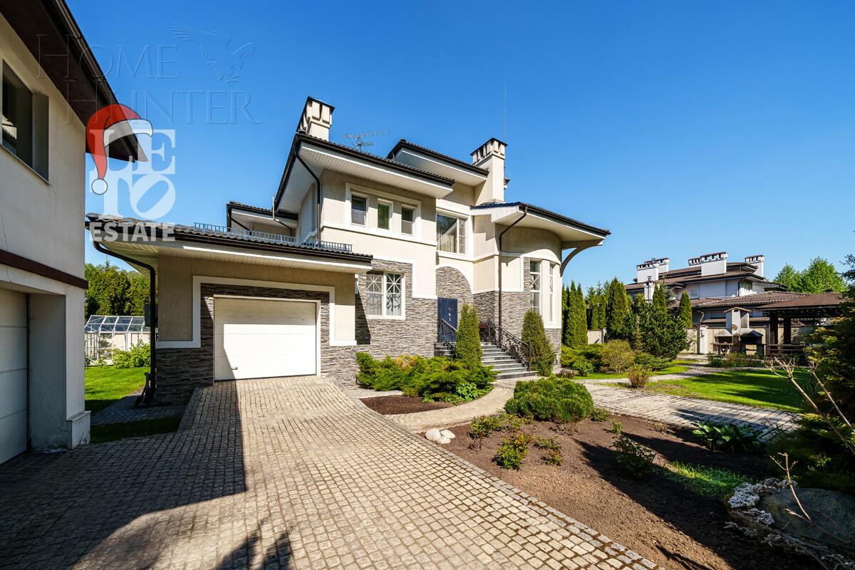 2-этажный коттедж 680 м² с отделкой