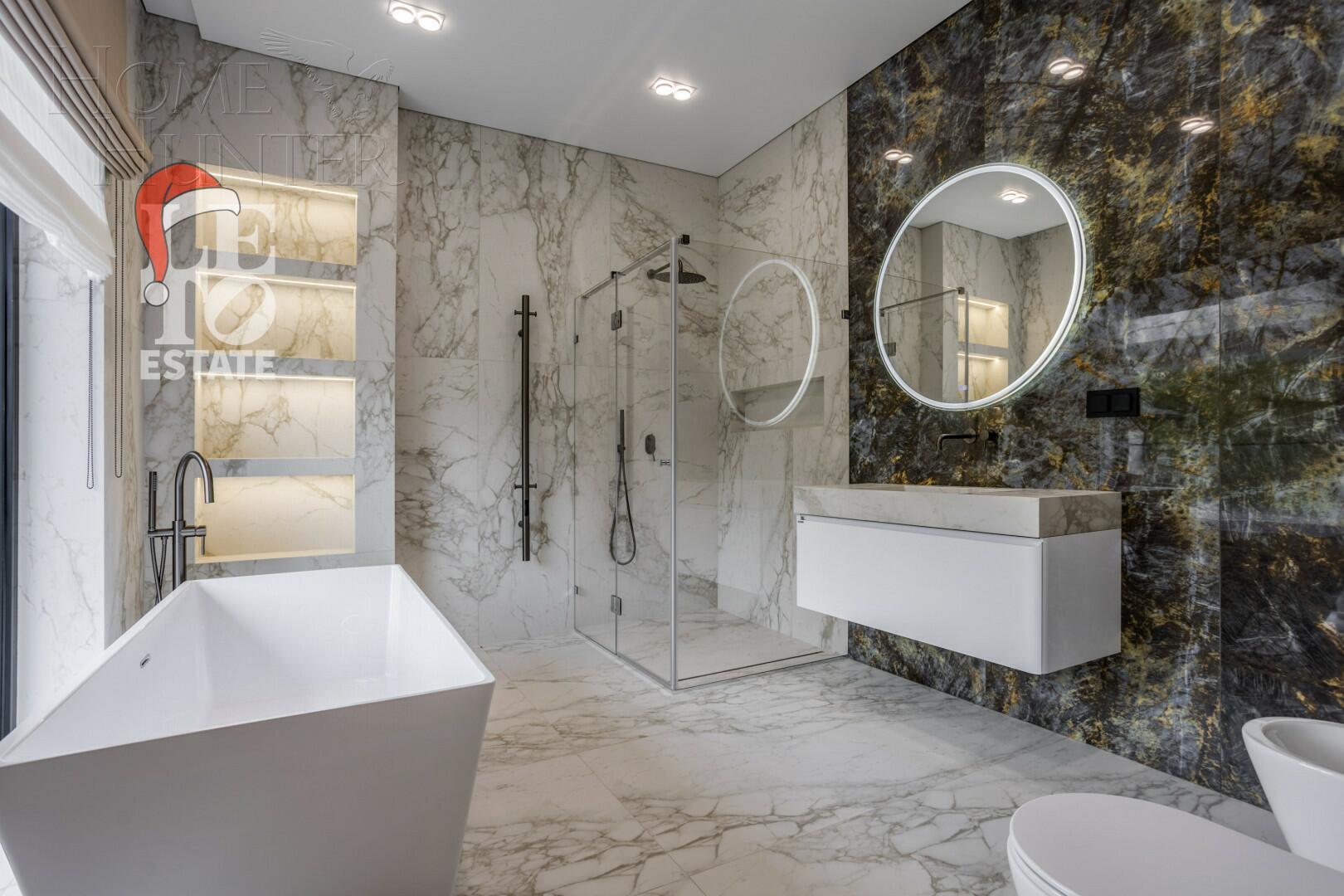 2-этажный коттедж 604 м² с отделкой