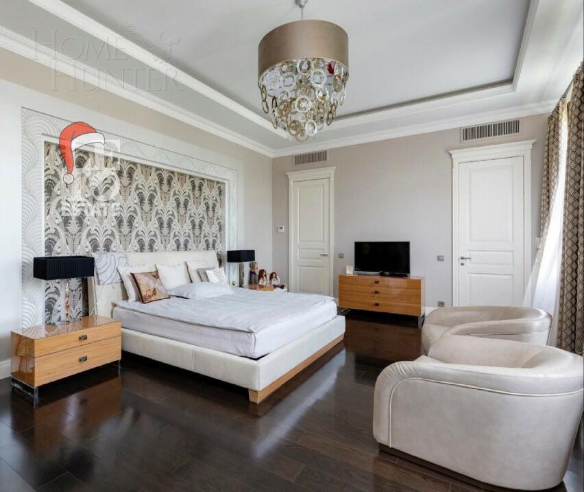 3-этажный коттедж 1 185 м² с отделкой