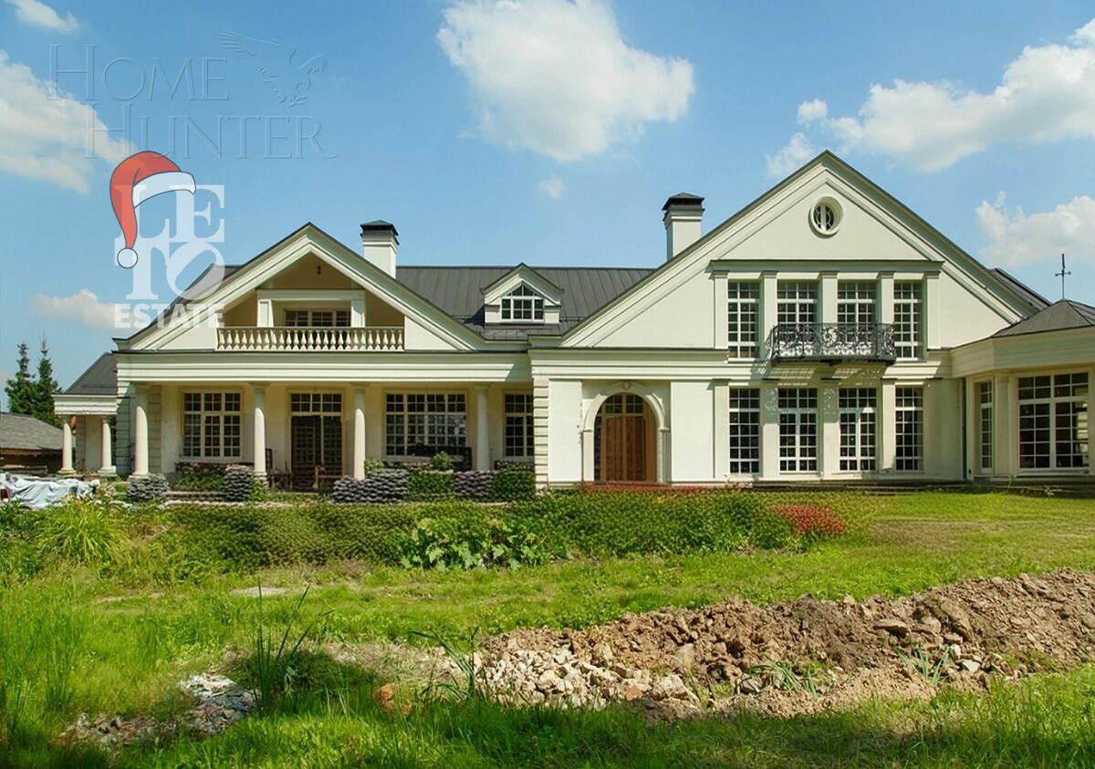 2-этажный коттедж 1 569 м² без отделки