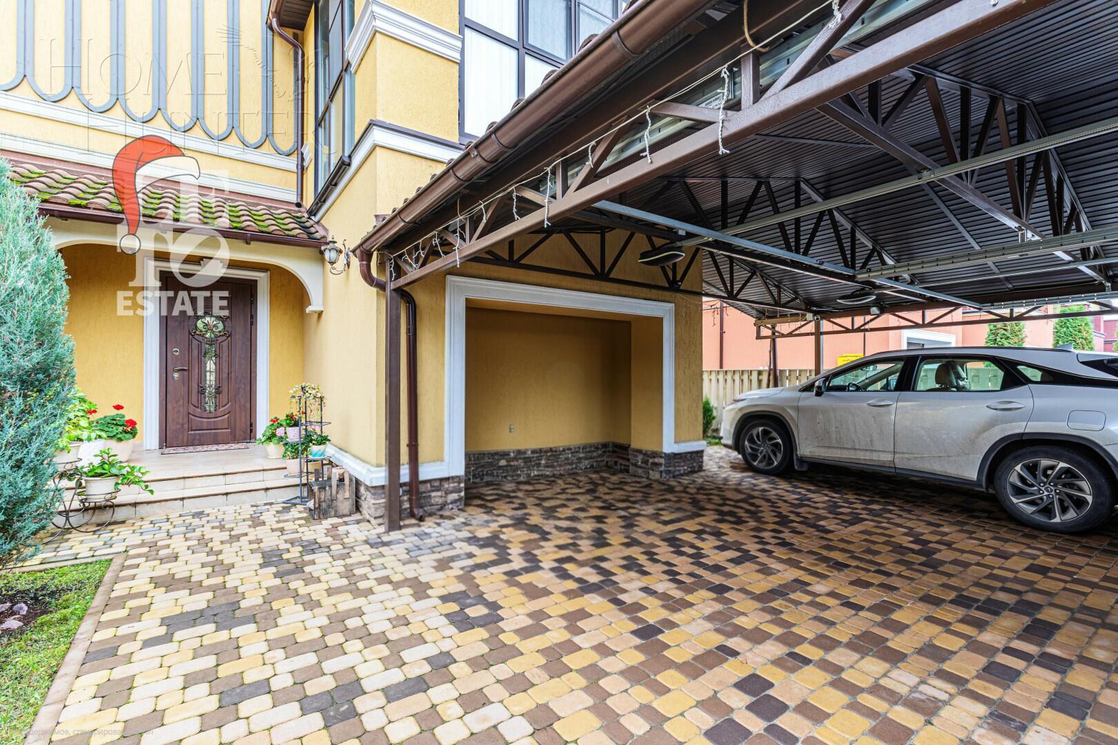 2-этажный таунхаус 251.7 м² с отделкой