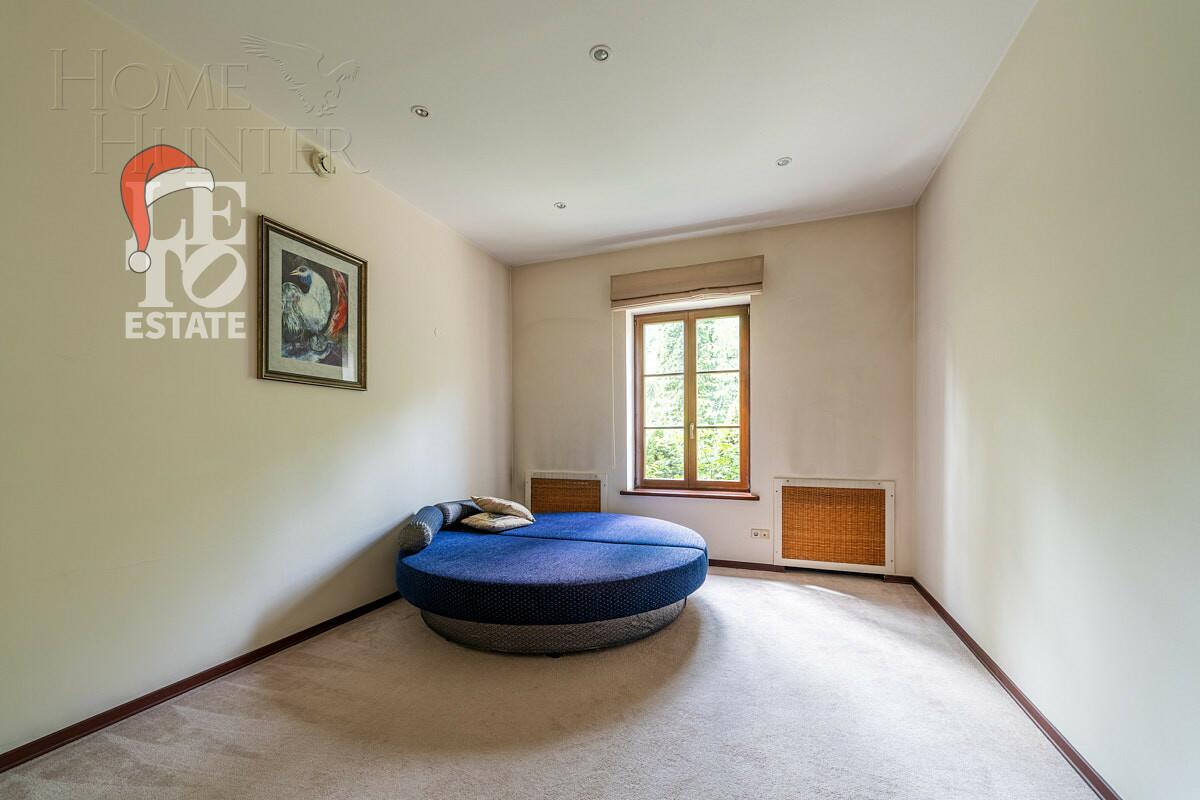 2-этажный коттедж 650 м² с отделкой