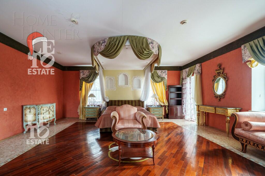 3-этажный коттедж 840 м² с отделкой