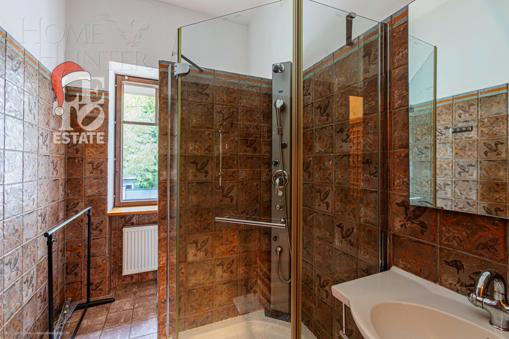 2-этажный коттедж 720 м² с отделкой