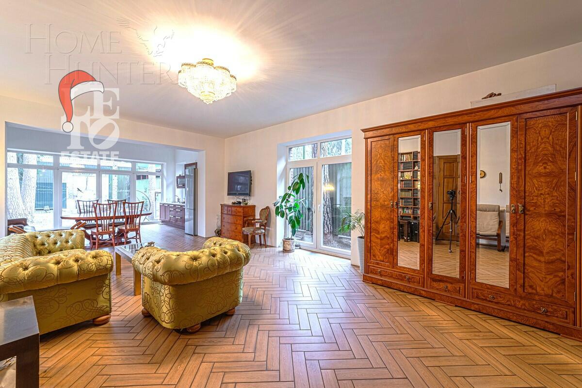 3-этажный коттедж 157.9 м² с отделкой