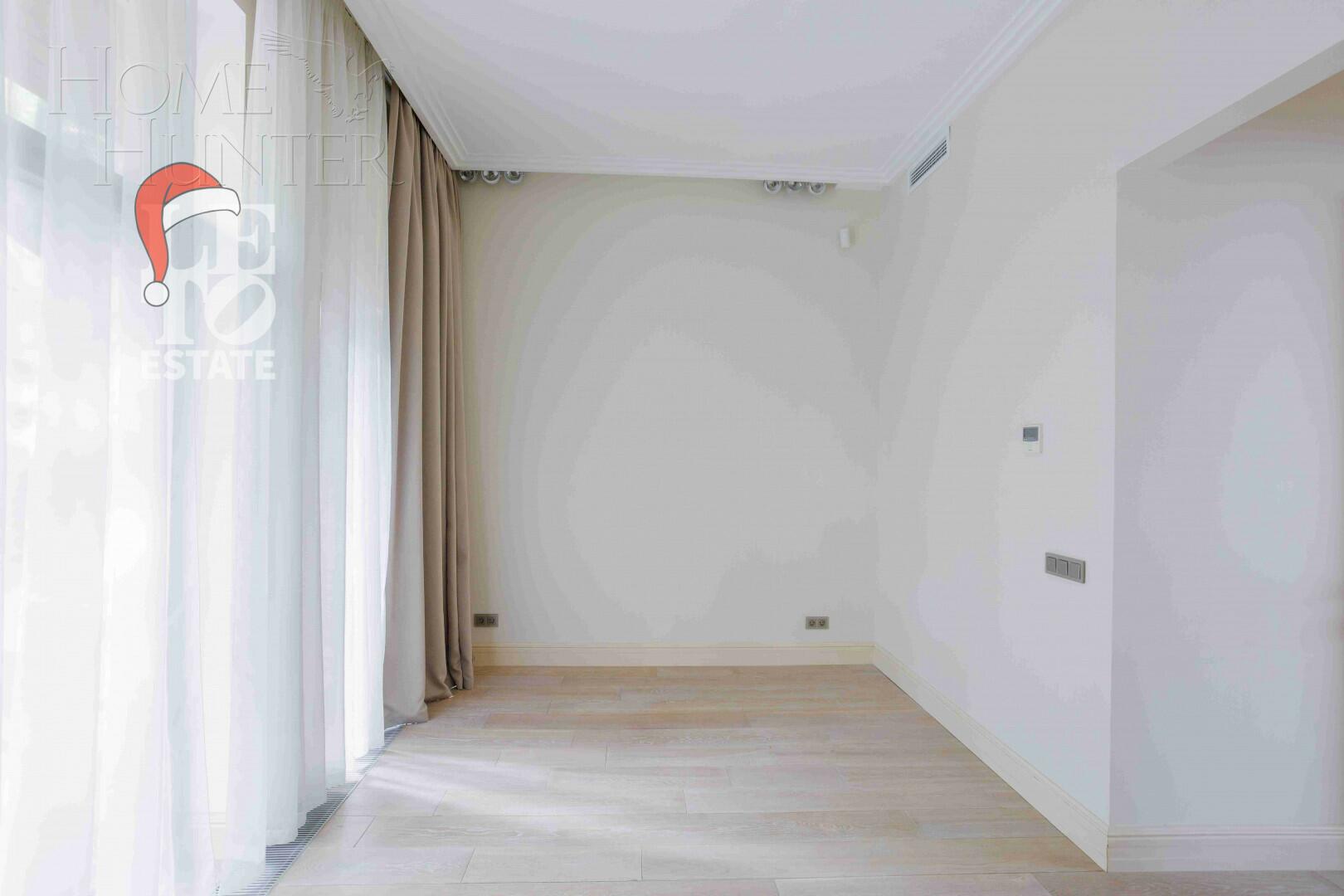 3-этажный таунхаус 340 м² с отделкой