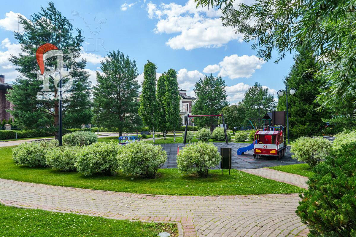 2-этажный коттедж 1 000 м² с отделкой