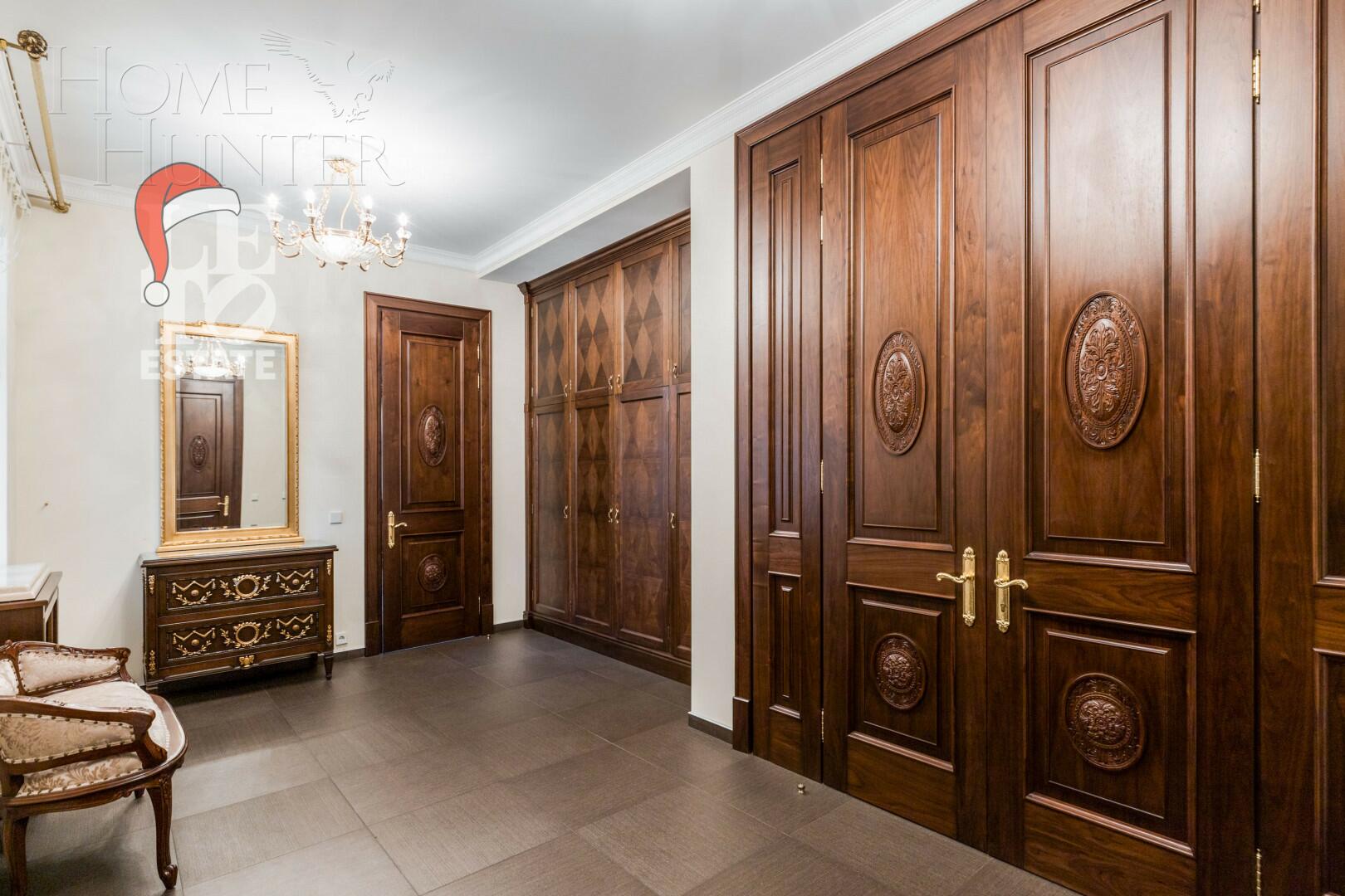 2-этажный коттедж 817 м² с отделкой