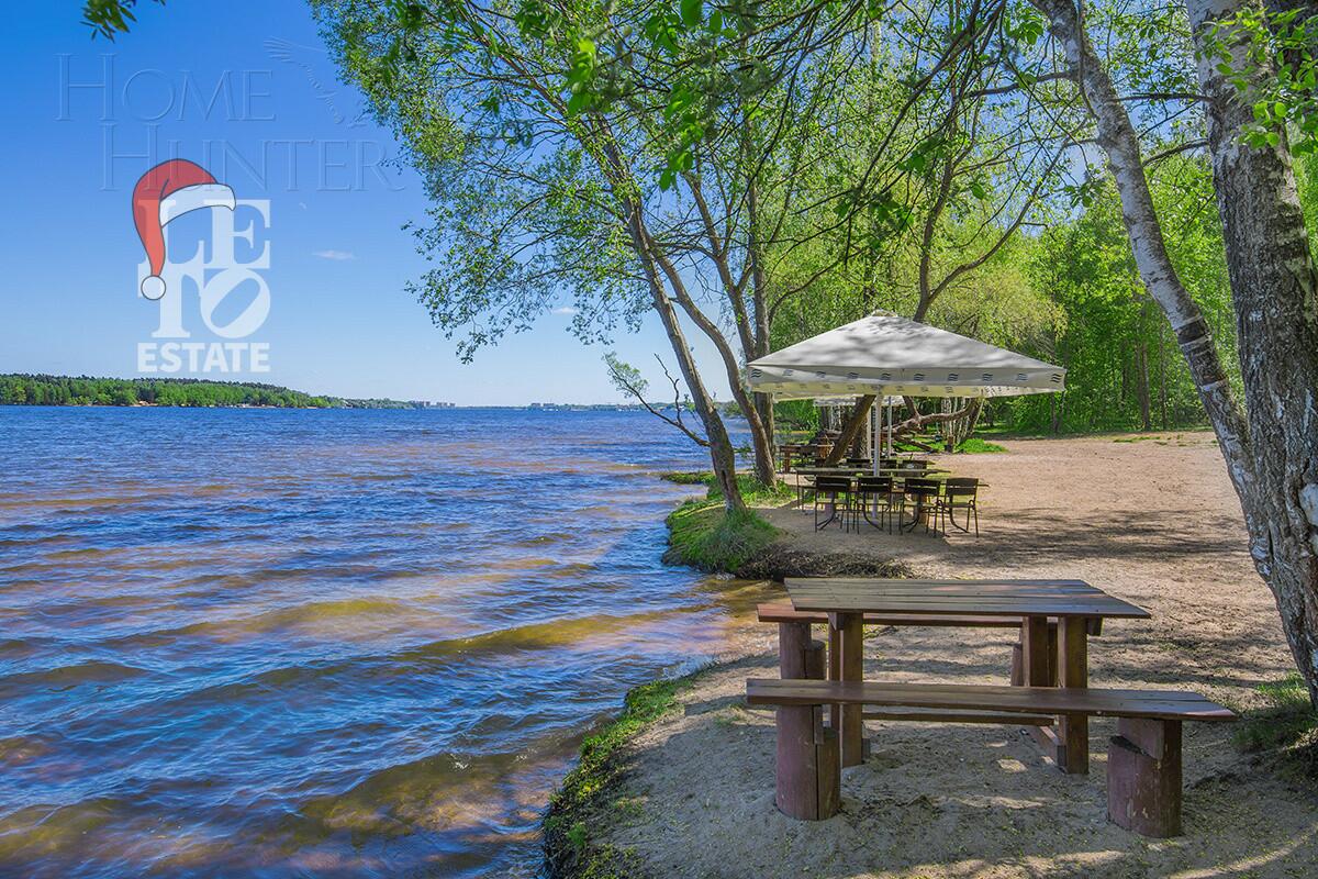 2-этажный коттедж 650 м² без отделки