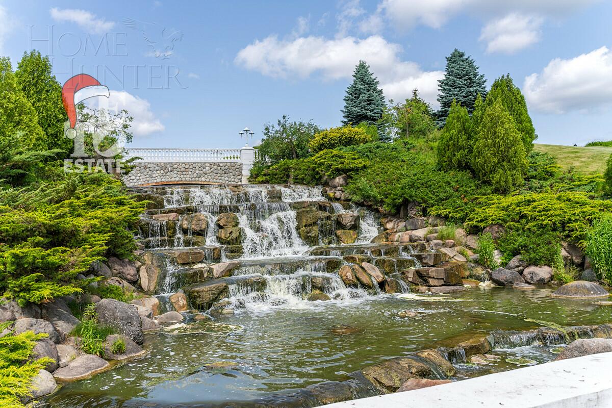 2-этажный коттедж 891 м² без отделки