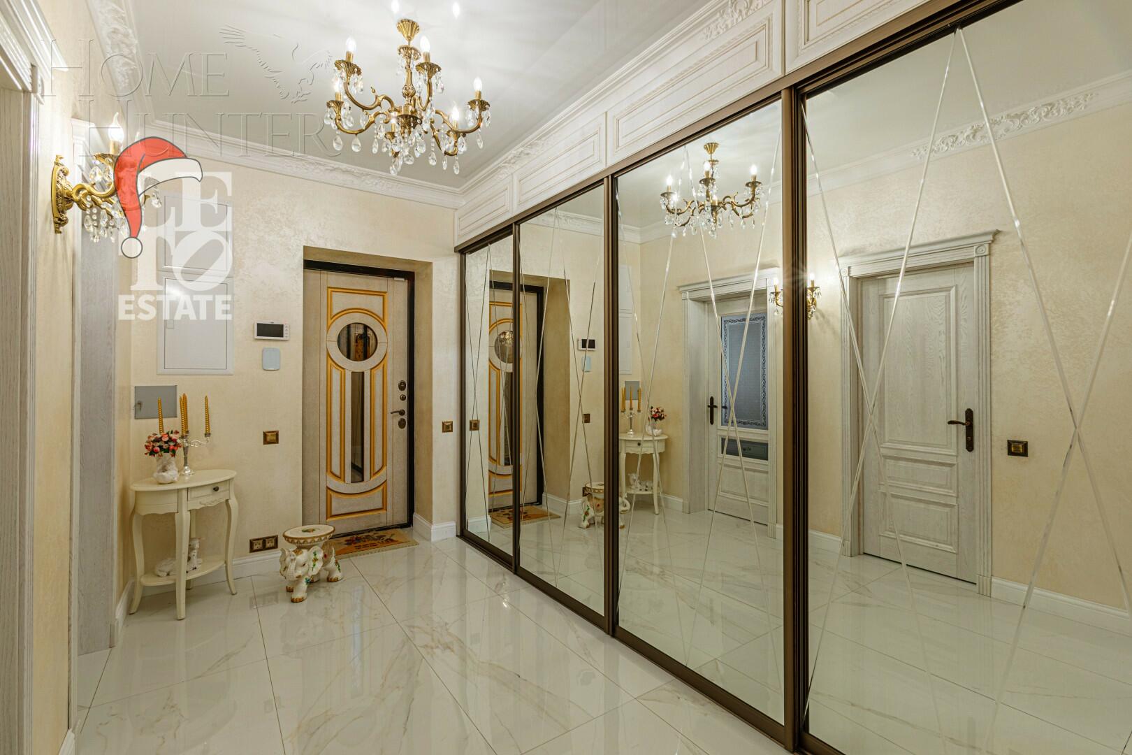 2-этажный таунхаус 251.7 м² с отделкой