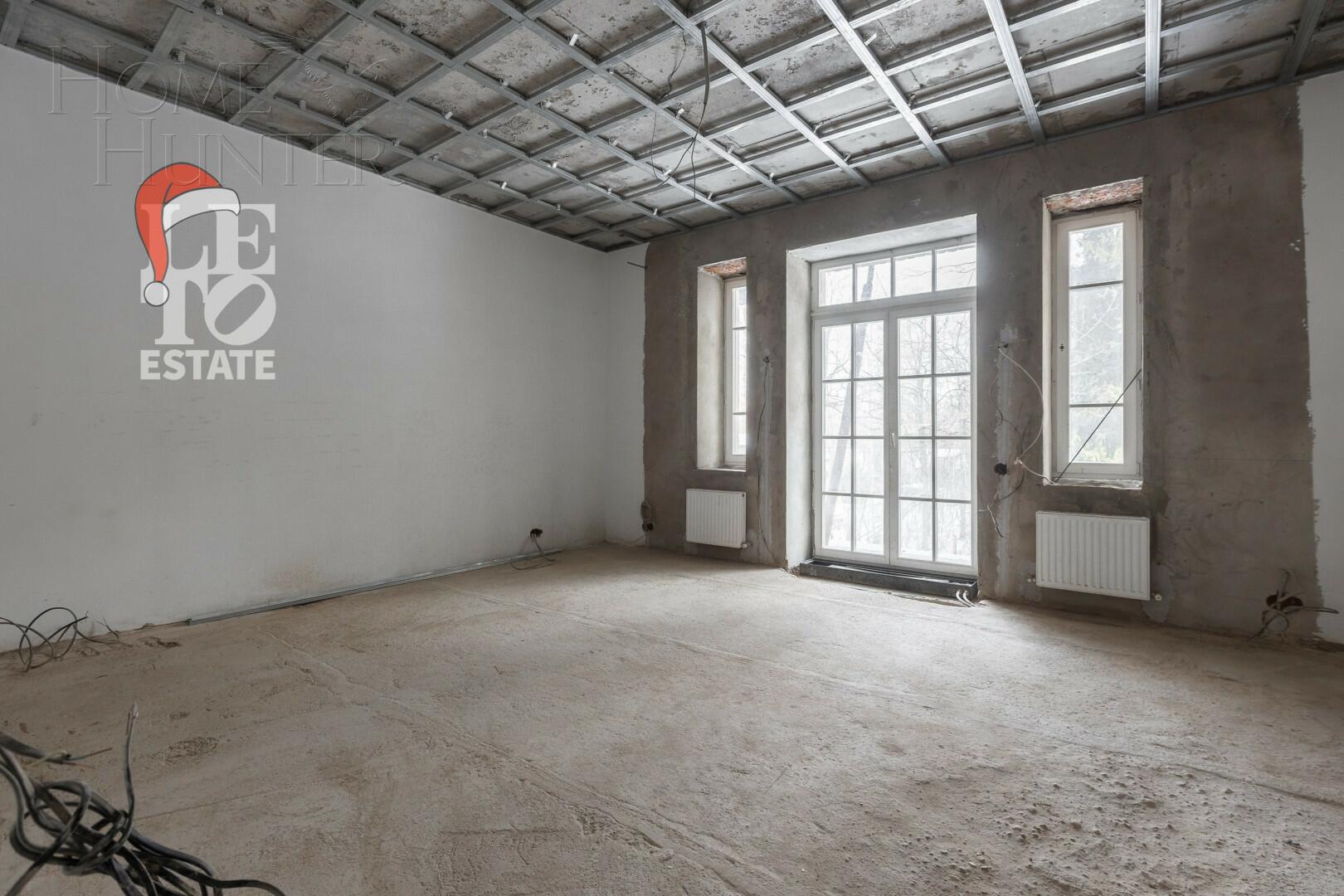 3-этажный коттедж 950 м² без отделки