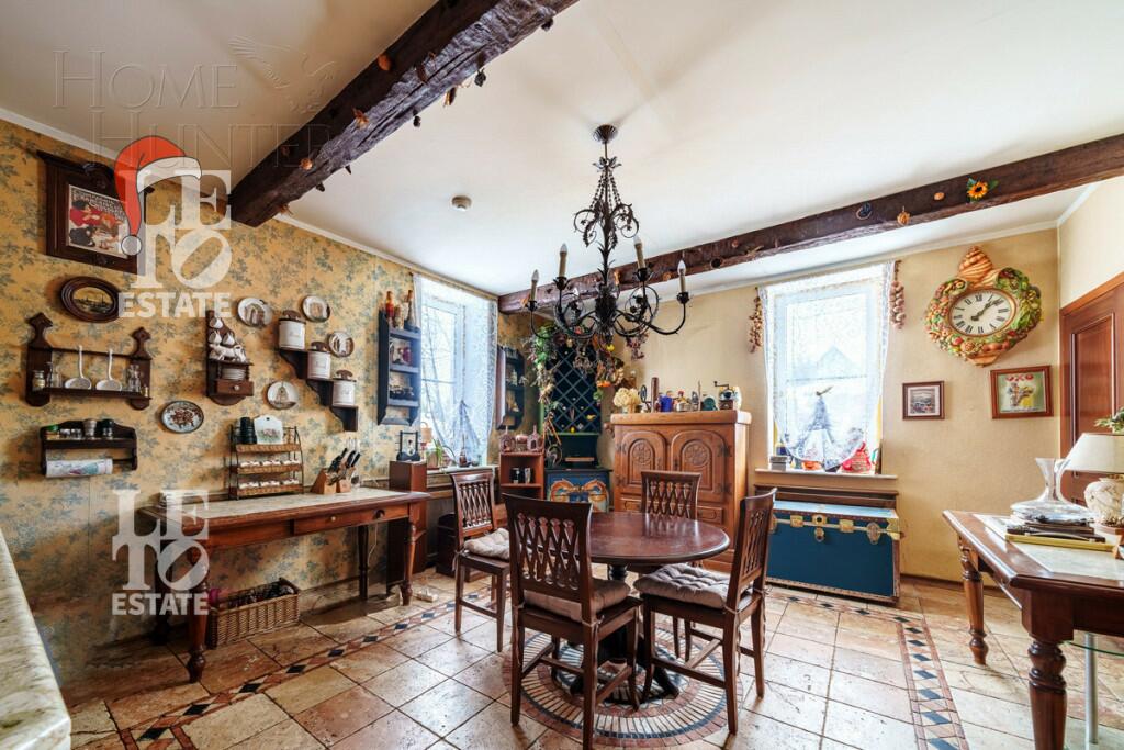 3-этажный коттедж 840 м² с отделкой